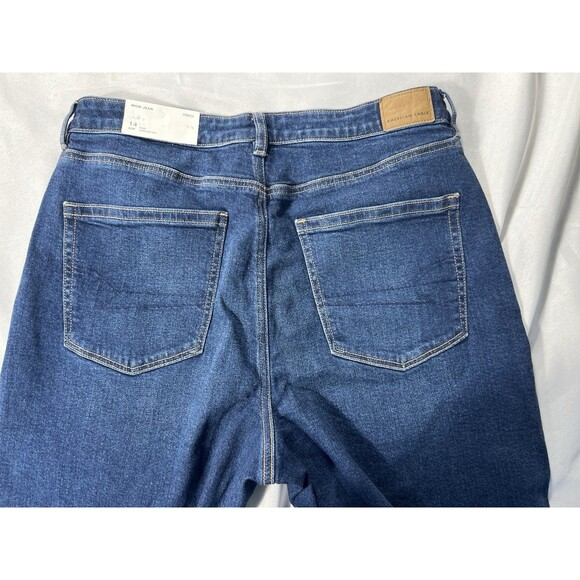 NWT American Eagle Mom Jean Stretch Super High Rise 14 Short - Picture 3 of 15
